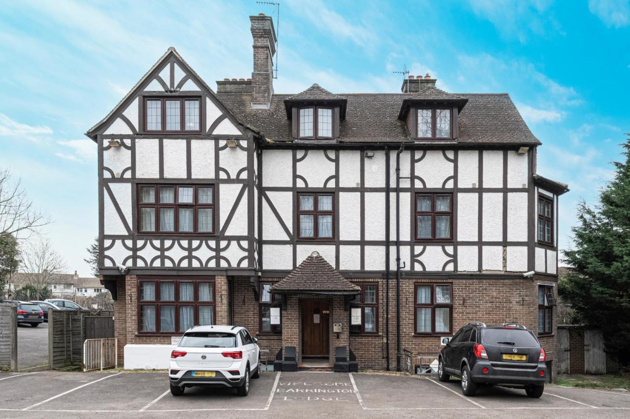 Barrington Lodge Crawley  Luaran gambar
